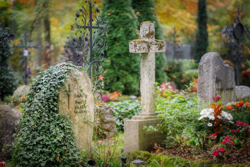 10 cosas que no sabías sobre los entierros y todo lo que le rodea