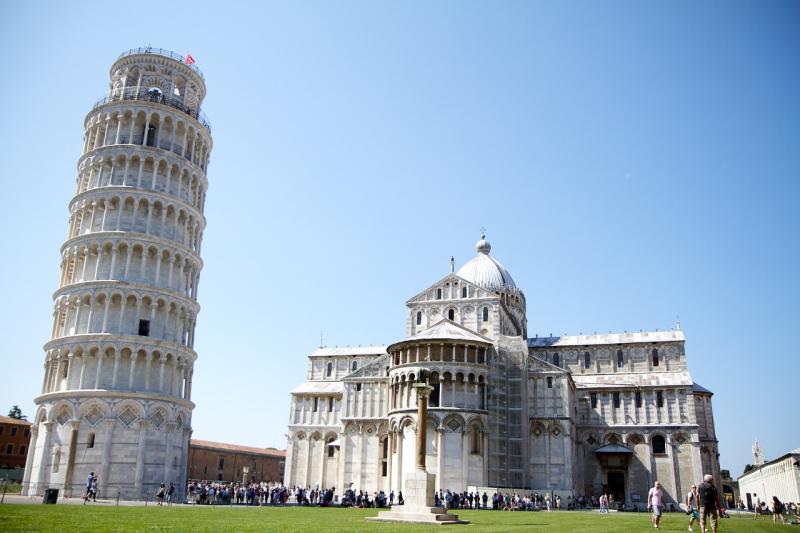 Si la Torre de Pisa no es la más inclinada del mundo, ¿cuál es?